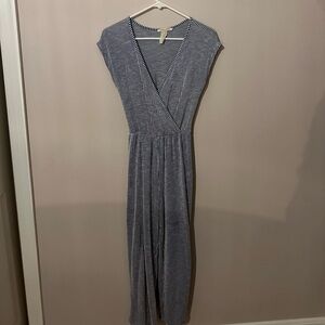 Blue and white striped v-neck jumpsuit size xs